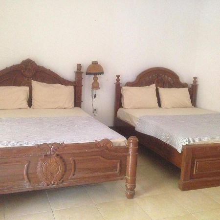 Good For Ya Knee Hostel & Bungalows (Adults Only) Gili Trawangan Exteriör bild