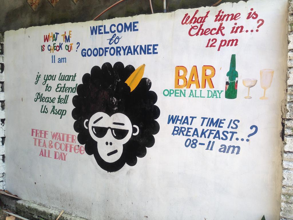 Good For Ya Knee Hostel & Bungalows (Adults Only) Gili Trawangan Exteriör bild