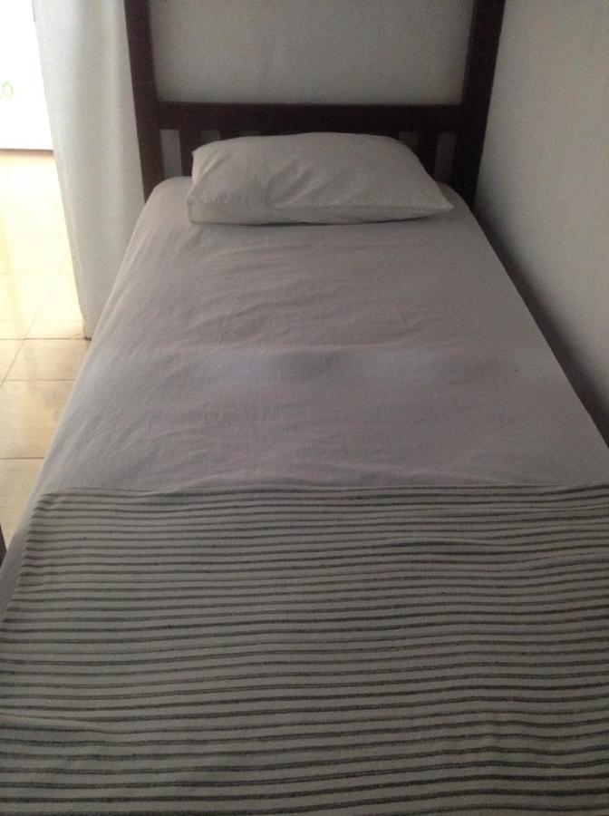 Good For Ya Knee Hostel & Bungalows (Adults Only) Gili Trawangan Exteriör bild